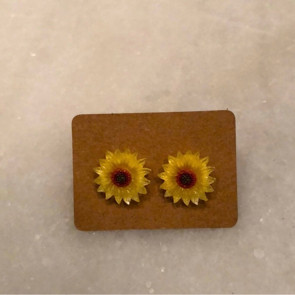 Sunflower earrings - Picture 1 of 1